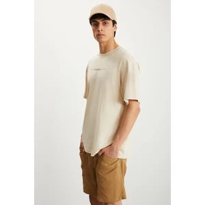 RAMADANP017 Erkek PAMUK Bisiklet Yaka Baskılı Bej T-Shirt