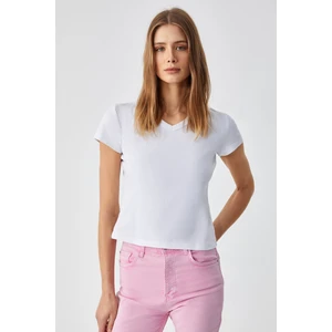 Masroutı Kadın Slim Fit V Yaka Kısa Kol Beyaz T-shirt
