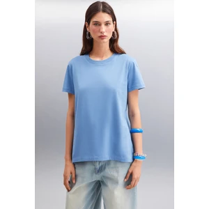 Jemmy Kadın  Pamuk Relaxed Fit Yırtmaçlı Yuvarlak Yakalı Indigo T-Shirt