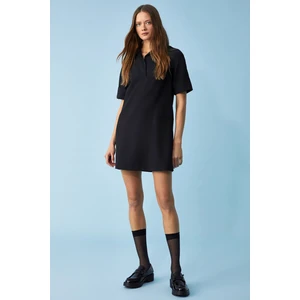 Nouru Kadın Polo Yaka Kısa Kol Oversize Fit Kısa Siyah Elbise