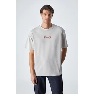 Yummy Erkek Bisiklet Yaka Baskı Detaylı  Organik Pamuk Kısa Kol Bej T-Shirt