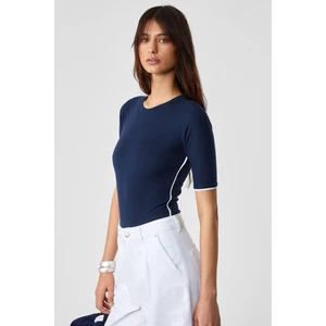 Mogsus Kadın Slim Ince Bisiklet Yaka Kısa Kol Çıtçıtlı Lacivert Bluz