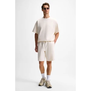 BAILEY Erkek Beli Lastikli Arka tek Cepli Kordonlu Relaxed Fit Ekru Şort