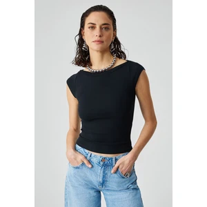 NOEMI Kadın Balerin Yaka Kısa Kol Slim Fit Ribanalı Siyah Bluz