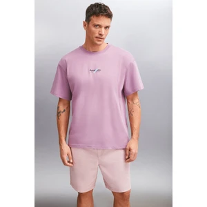 Jake Erkek %100 Organik Pamuklu Kalın Dokulu Kumaş Baskı Detaylı Oversize Mürdüm T-shirt
