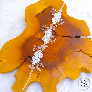 Simge Aksesuar Tamamen El Yapımı Kristal Taşlı Şık ve Zarif Düğün ve Nişan Gelin Tacı ve Saç Aksesuarı