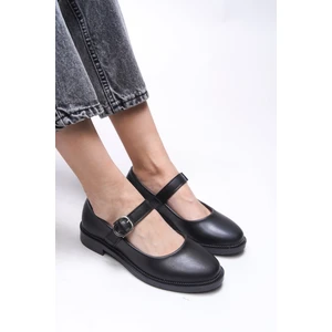 Kadın Babet – Sentetik Malzeme, Düz Taban, Tokalı ve Ayarlanabilir Kayışlı Rahat Günlük Ayakkabı