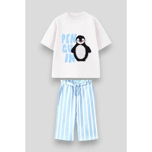 Kız Çocuk Pamuklu Beyaz Penguen Temalı T-Shirt ve Mavi Çizgili Şort Takım – Yazlık Iki Parça