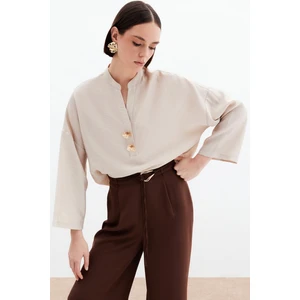 Çiçek Aksesuarlı Keten Bluz - Taş