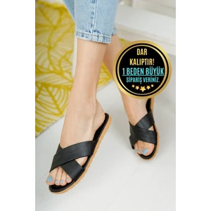 Kadın Siyah Çapraz Bantlı Terlik Petli Yumuşak Terlik Çeyiz Bohça Terliği Şık Zarif Misafir Terliği