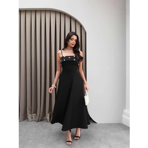 Ince Askılı Göğüs Inci Işlemeli Elbise