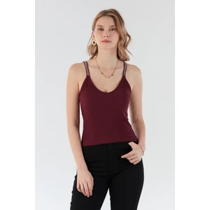 Fitilli Askıları Taş Detaylı V Yaka Bluz