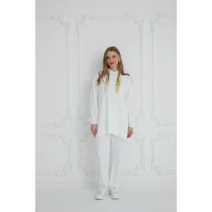 Taşlı Saten Garnili Takım