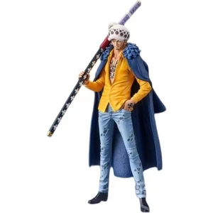 One Piece Anime Manga Aksiyon Figür Oyuncak Biblo 18 cm - Trafalgar D. Water Law