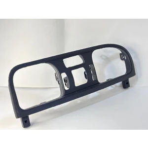 Volvo S40 Ön Göğüs Havalandırma Çerçevesi