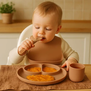 Silikon Bebek Mama Seti- Mama Tabağı Önlük Kaşık Bardak Seti