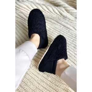 Kadın Lastikli Kaymaz Taban Peluş Ev Botu Panduf TS1153