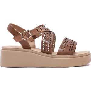 Kadın Bronz Bilekten Tokalı Kalın Tabanlı Sandalet 25SFE465818