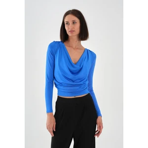 Alexandergardı Degaje Yaka Dökümlü Bluz