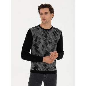 Erkek Siyah Slim Fit Bisiklet Yaka Triko Kazak 50234953-VR046