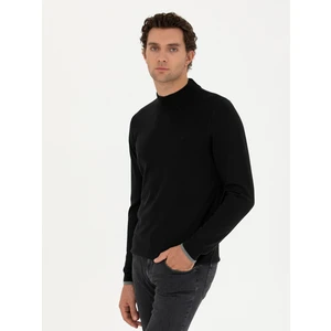 Erkek Siyah Slim Fit Yarım Balıkçı Basic Triko Kazak 50245057-VR046