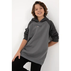 U.S. Polo Assn. Erkek Çocuk Gri Sweatshirt 50293495-VR024
