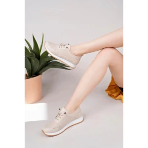 Bej Lastik Bağcıklı Ortopedik Anne Spor Ayakkabı