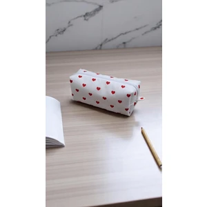 Beyaz Kalp Desenli Yıkanabilir Fermuarlı Tek Gözlü Kalemlik - Kalem Kutusu - Kalem Çantası