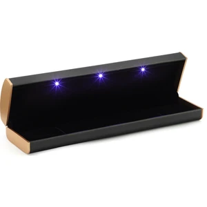 Işıklı  Deri Bileklik Kutusu Şık Işıklı Hediye Kutusu