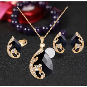 Victorian Afrika Kristal Siyah Taşlı Gold Su Damlası Kolye Küpe Yüzük Düğün Hediye Takı Seti