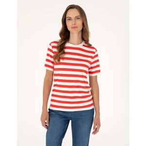 Pierre Cardin Kadın Beyaz Regular Fit Tişört 50305777-VR013