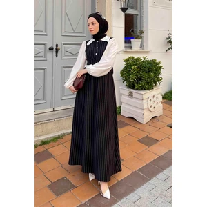 Çizgi Detaylı Garnili Elbise Siyah