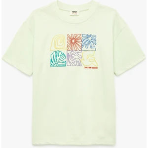 Pamuklu Nakış Detaylı Kısa Kollu Bisiklet Yaka Tişört