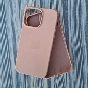 Pirok Store Apple iPhone 15 Pro Max (6.7) Uyumlu Lansman Içi Kadife Silikon Kılıf