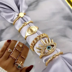 Zelura - 6 Adet Kristal Taşlı Nazar Şeytan Gözlü Tasarım Vintage Çoklu Gold Altın Yüzük Seti