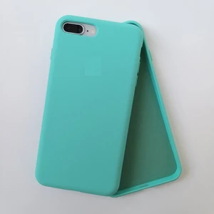 Pirok Store İphone 7 Plus / 8 Plus ile Uyumlu LOGOSUZ İçi Kadife Esnek Lansman Silikon Kılıf