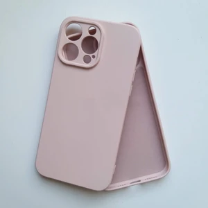 Pirok Store İphone 14 ProMax İle Uyumlu LOGOSUZ Kamera Korumalı İçi Kadife Esnek  Silikon Lansman Kılıf