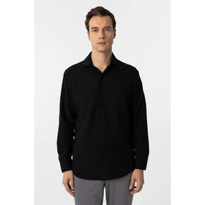 Siyah Regular Fit Desenli Klasik Yaka Gömlek