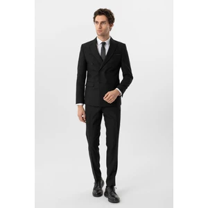 Siyah Slim Fit Armürlü Sivri Yaka 6 Drop Klasik Takım Elbise