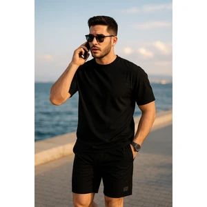 Siyah Renk Oversize Tişört ve Şort Takım