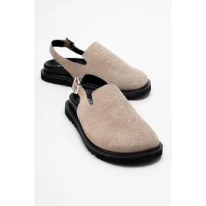 Our Bej Hakiki Deri Süet Zımbalı Burnu Kapalı Kadın Sandalet