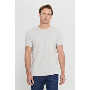 Altınyıldız Classics Erkek Bej Melanj Pamuklu Slim Fit Dar Kesim Bisiklet Yaka Tişört