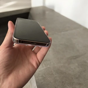 IPhone 16 Pro Magsafe Özellikli Animasyonlu Sert Plastik (Mika) Koruyucu Kılıf