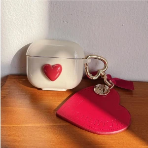 KVK Privacy KVK 3D Kırmızı Kalp Kulaklık Kılıfı Bluetooth Bağlantılı Kulakiçi Stereo Kulaklıklar