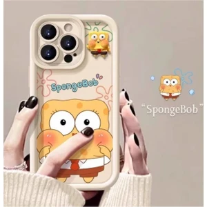 Iphone 15 Pro Max Uyumlu Kılıf Süngerbob Desenli 3D Oyuncaklı Kamera Korumalı Yumuşak Kapak Krem
