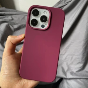 Iphone 14 Pro Max Kılıf Kadife Lansman Soft Yumuşak Liquid Silikon Kamera Korumalı Kapak Bordo