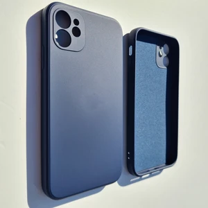 Pirok Store İphone 11 İle Uyumlu Köşeli Kalıp ( 12 GÖRÜNÜMLÜ) Lansman İçi Kadife Esnek Silikon Kılıf