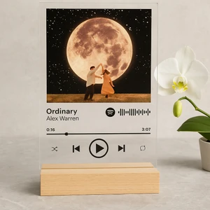 Kişiye Özel Spotify Şarkı Barkodlu Pleksi Plak | Fotoğraflı ve Ahşap Standlı Hediye
