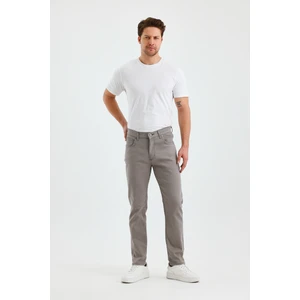 Erkek Regular Fit Geniş Paça Yüksek Bel Casual Kot Pantolon