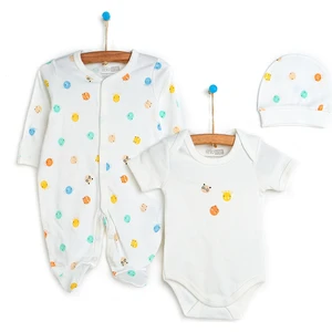 Hellobaby Unisex Yenidoğan Tulum - Body - Şapka 3'lü Set Hayvan Desenli Çıtçıtlı Yaka Uzun Kol Ekru